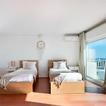 Luxe Penthouse, Bbq, Jacuzzi, Games, Ocean View, Oura 2-Min Walk - By Seareen Apartamento Albufeira