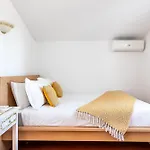 Luxe Penthouse, Bbq, Jacuzzi, Games, Ocean View, Oura 2-Min Walk - By Seareen Apartamento *