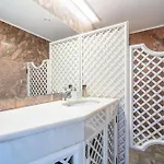 Luxe Penthouse, Bbq, Jacuzzi, Games, Ocean View, Oura 2-Min Walk - By Seareen Apartamento