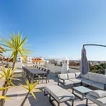 Apartamento Luxe Penthouse, Bbq, Jacuzzi, Games, Ocean View, Oura 2-Min Walk - By Seareen Albufeira