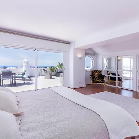 Luxe Penthouse - Prime Location By Seareen Apartamento