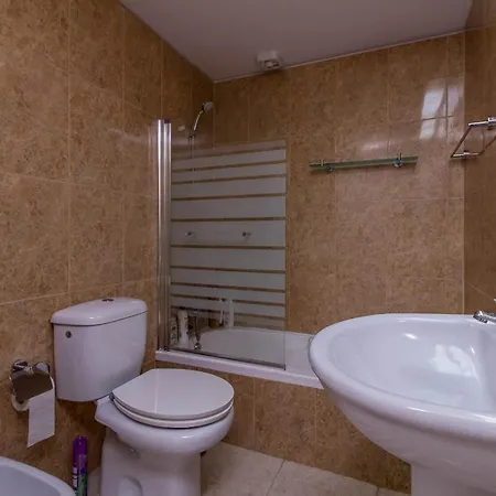 Luxe Penthouse - Prime Location By Seareen Albufeira