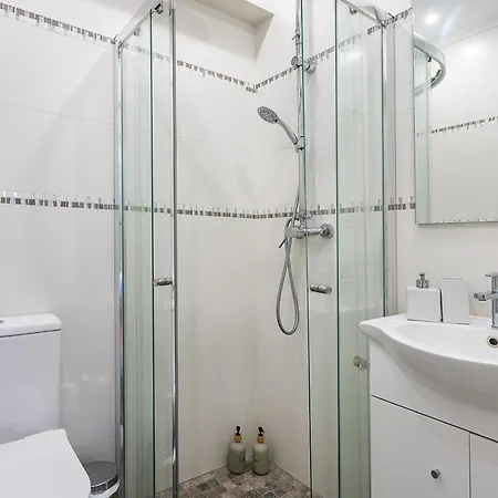 Apartman Luxe Penthouse, Bbq, Jacuzzi, Games, Ocean View, Oura 2-min Walk - By Seareen Albufeira