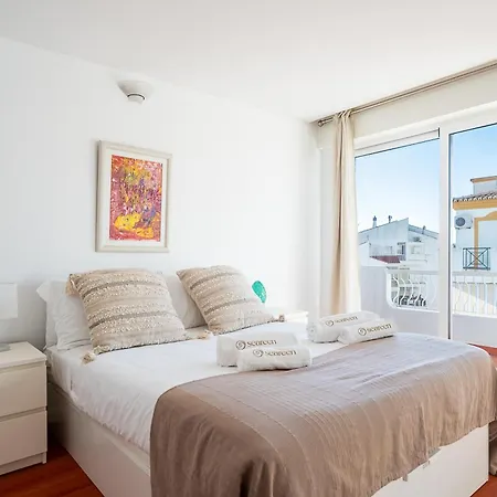 Luxe Penthouse, Bbq, Jacuzzi, Games, Ocean View, Oura 2-min Walk - By Seareen * Albufeira