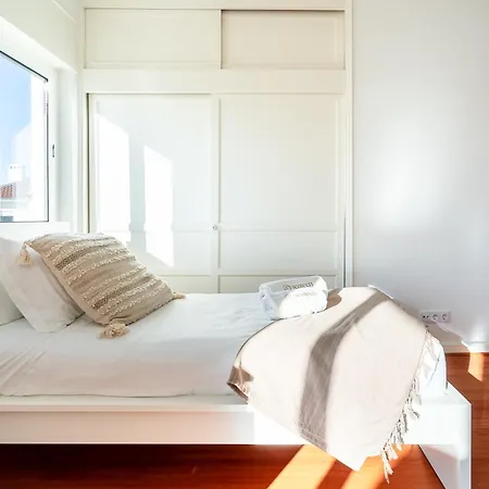 Luxe Penthouse, Bbq, Jacuzzi, Games, Ocean View, Oura 2-min Walk - By Seareen *