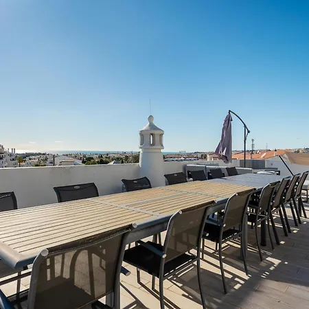 Luxe Penthouse, Bbq, Jacuzzi, Games, Ocean View, Oura 2-min Walk - By Seareen Albufeira