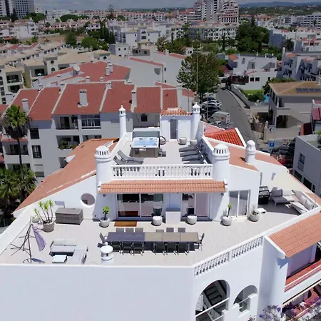 Luxe Penthouse, Bbq, Jacuzzi, Games, Ocean View, Oura 2-min Walk - By Seareen Albufeira