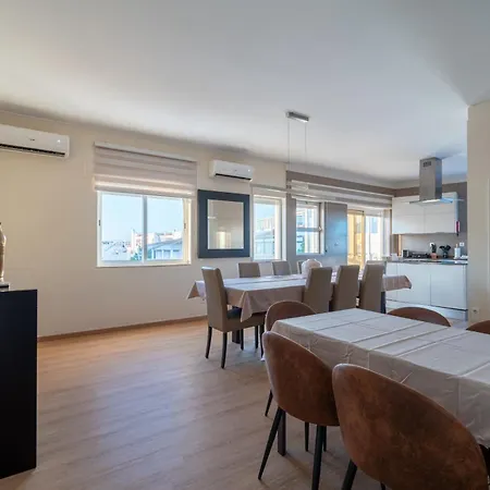 Luxe Penthouse, Bbq, Jacuzzi, Games, Ocean View, Oura 2-min Walk - By Seareen