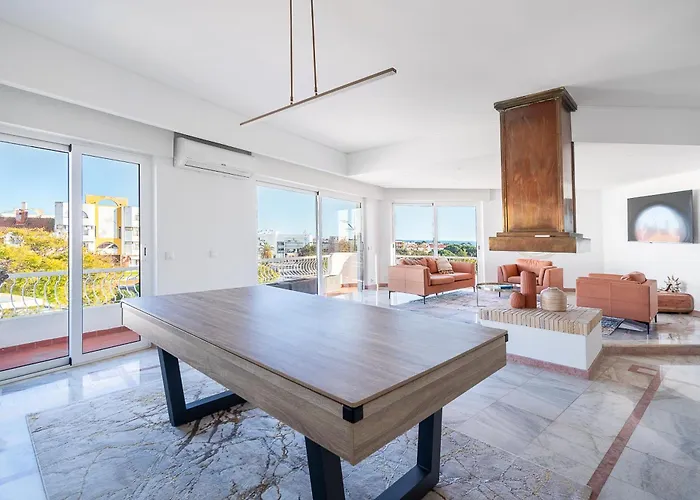 דירה Luxe Penthouse, Bbq, Hot Spa, Games, Ocean View - By Seareen אלבופיירה