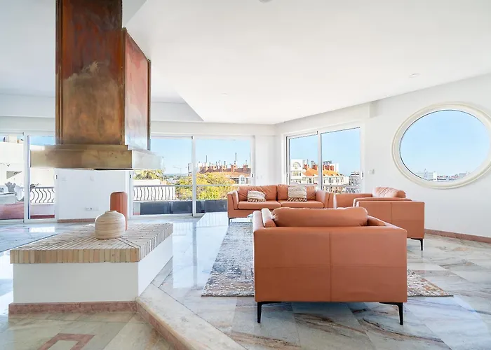 Luxe Penthouse, Bbq, Hot Spa, Games, Ocean View - By Seareen דירה אלבופיירה