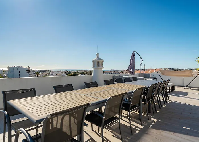 Luxe Penthouse, Bbq, Hot Spa, Games, Ocean View - By Seareen אלבופיירה