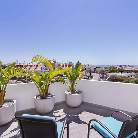 Апартаменти Luxe Penthouse, Bbq, Hot Spa, Games, Ocean View - By Seareen Албуфейра