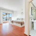 Luxe Penthouse, Bbq, Jacuzzi, Games, Ocean View, Oura 2-min Walk - By Seareen 알부페이라